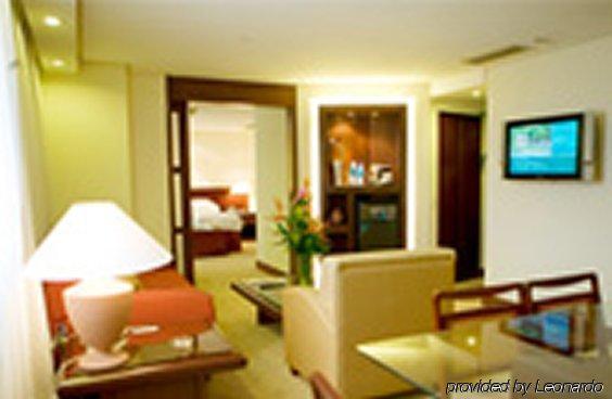 Eurobuilding Hotel & Suites Caracas Room photo Suite room